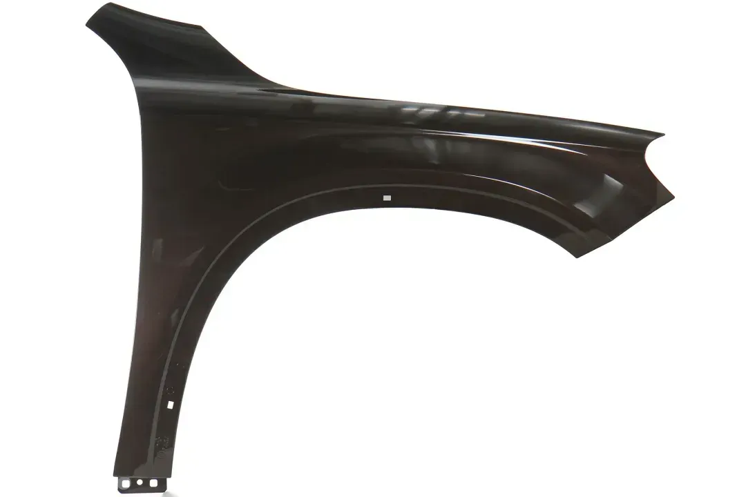 a1568800218 8990   fender r